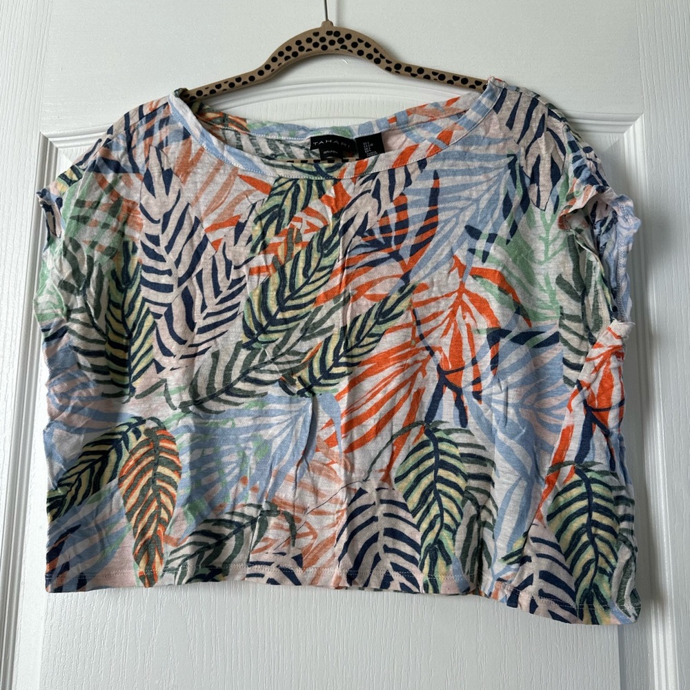 Tahari top